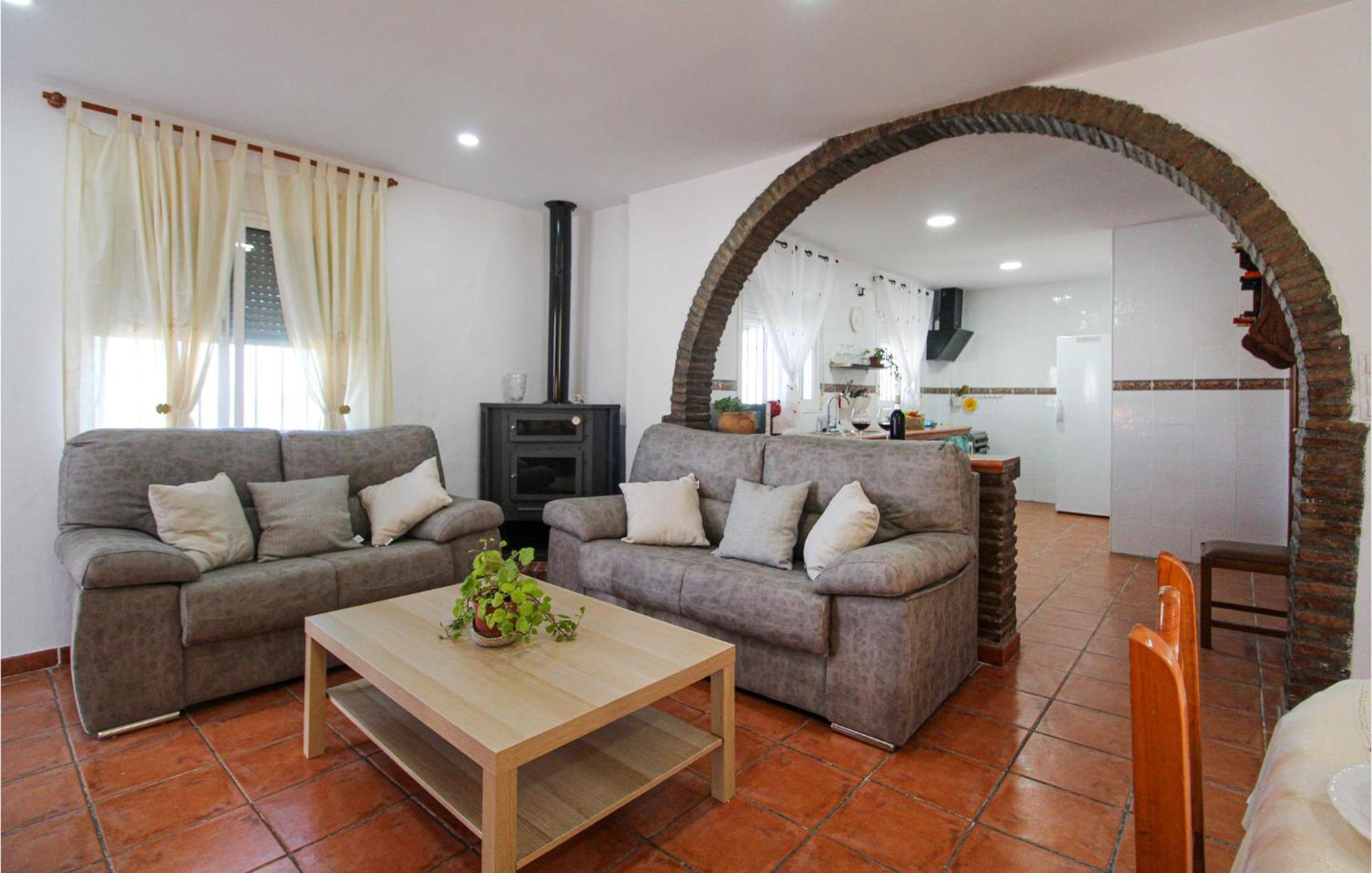 4 Bedroom Gorgeous Home In Sedella Bagian luar foto