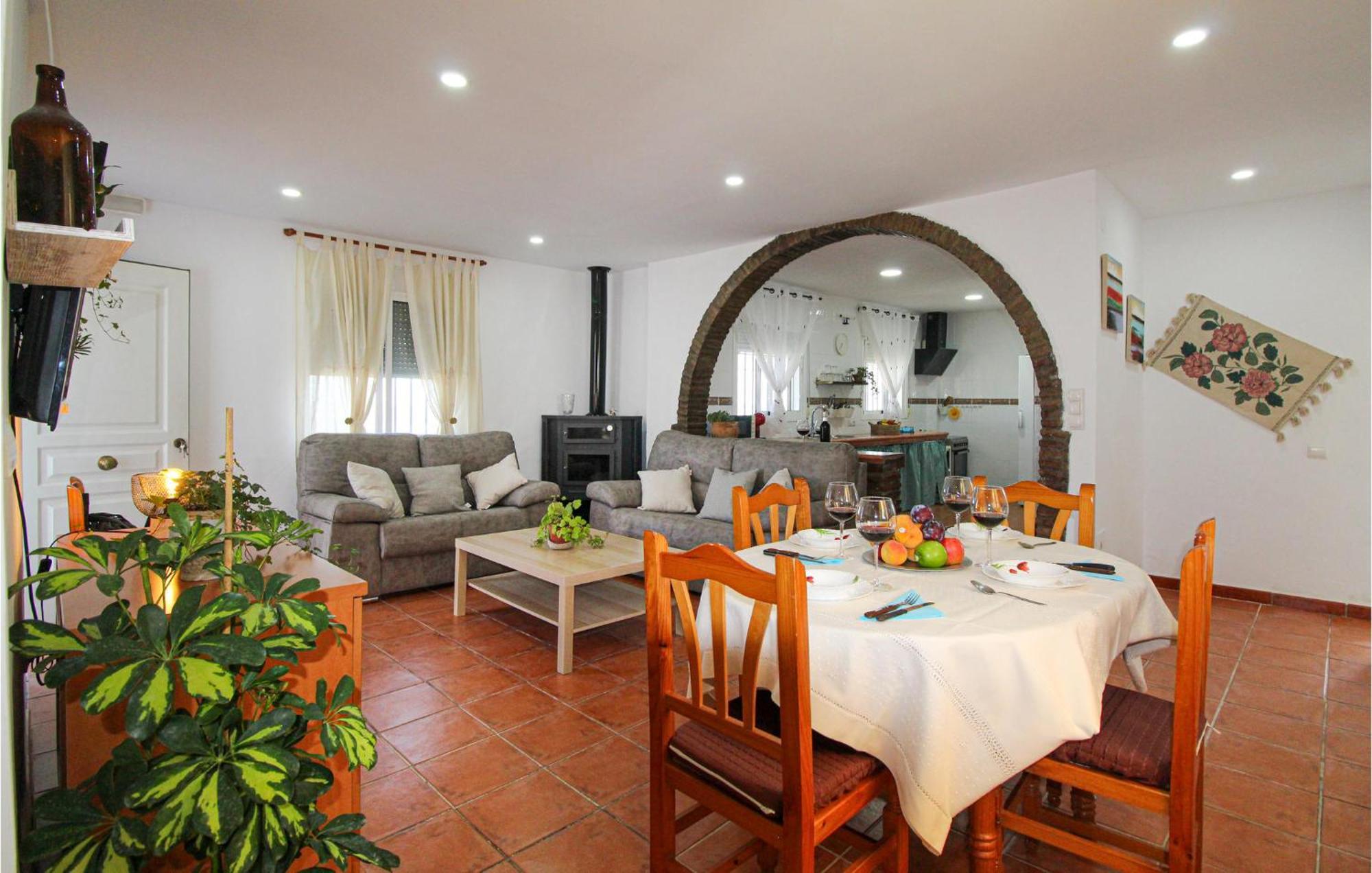 4 Bedroom Gorgeous Home In Sedella Bagian luar foto